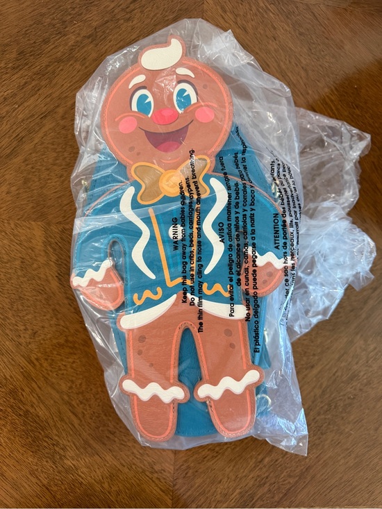 ✨NWT Loungefly Disney Parks Jollywood Nights Ollie Gingerbread Convertible Bag✨